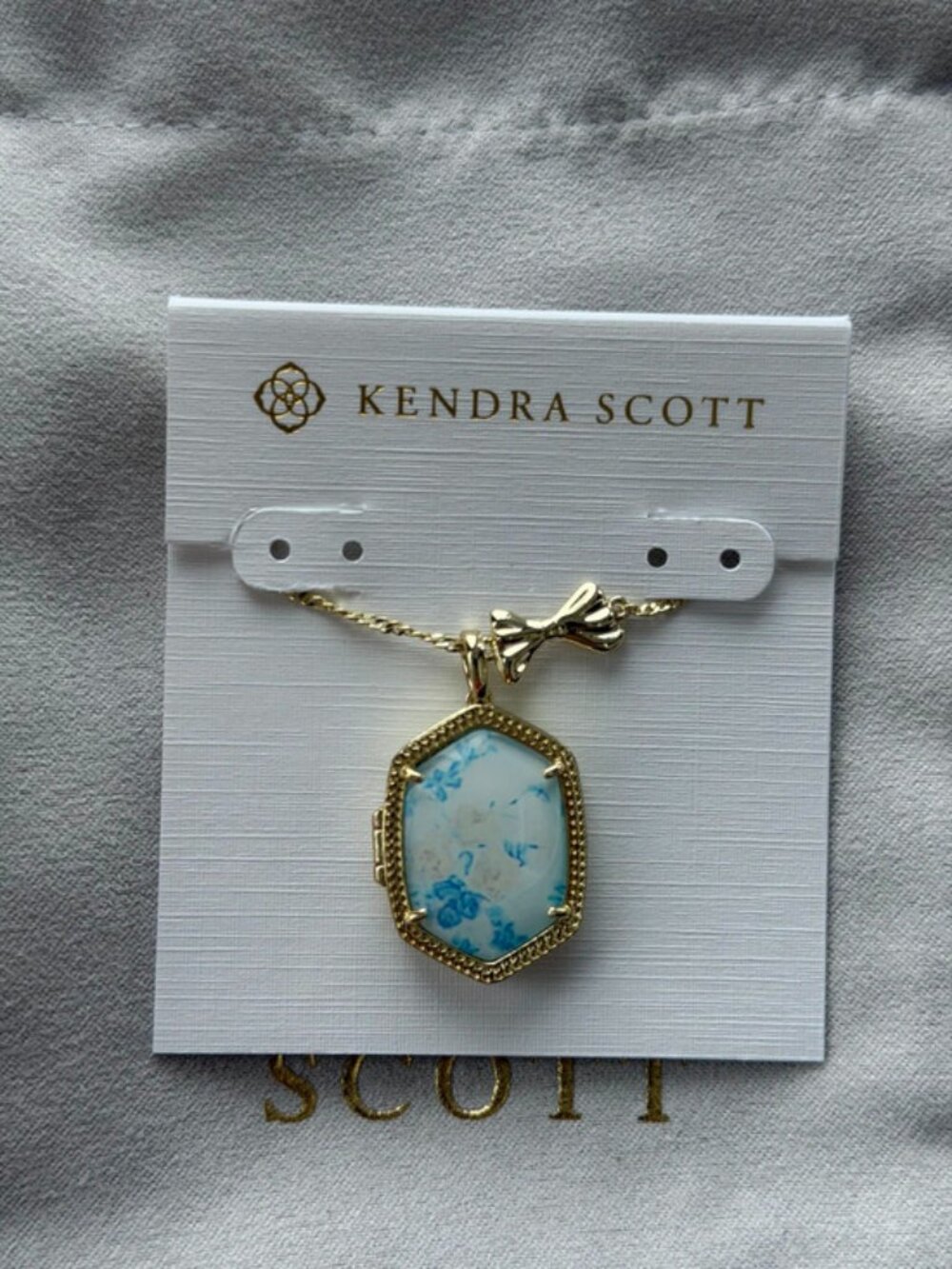 Kendra Scott Blue Pendant Necklace